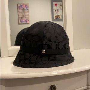 Coach bucket hat